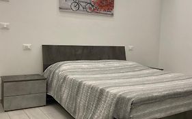 Roomscarli